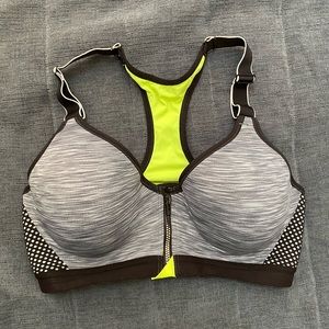 Maidenform Sports Bra 34C New w/out Tags
